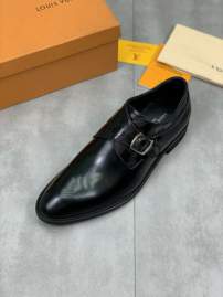 Picture of Louis Vuitton Shoes _SKULVsz38-442Cn063113746